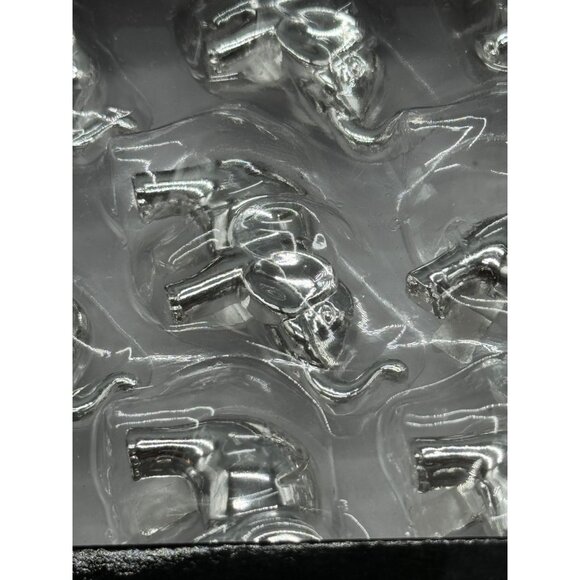 Favors La Vie Placecard Holder Elephant Design Gold Silver 12 Pieces Party Decor - Picture 7 of 7